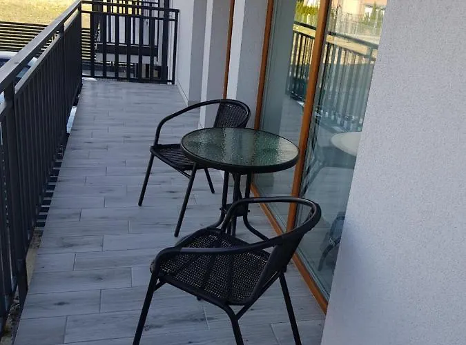 Na Zaciszu 아파트 *